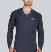 cottswool V neck black 1