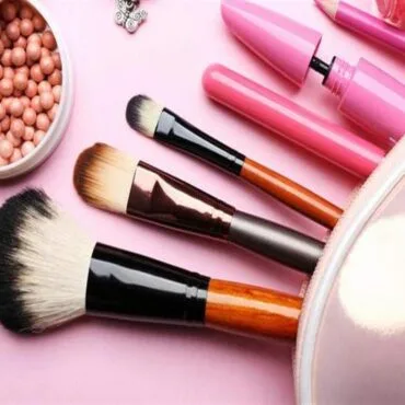 أدوات تجميل